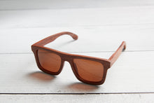 Load image into Gallery viewer, Diana · Springbud