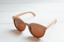 Load image into Gallery viewer, Triton · Springbud