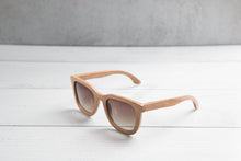 Load image into Gallery viewer, Eurus · Acacia