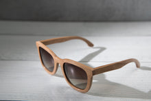 Load image into Gallery viewer, Eurus · Acacia