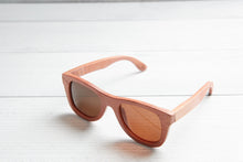 Load image into Gallery viewer, Eurus · Springbud