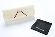Load image into Gallery viewer, wooden sunglasses, polarized sunglasses, engraved sunglasses, bewell sunglasses