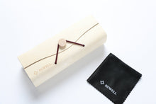 Load image into Gallery viewer, wooden sunglasses, polarized sunglasses, engraved sunglasses, bewell sunglasses