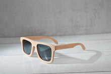 Load image into Gallery viewer, Diana · Maple · Flat Bridge