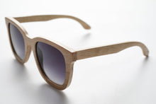 Load image into Gallery viewer, Wooden sunglasses, polarized sunglasses, engraved sunglasses, bewell sunglasses