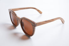 Load image into Gallery viewer, Wooden sunglasses, polarized sunglasses, engraved sunglasses, Bewell Sunglasses