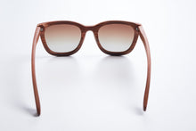 Load image into Gallery viewer, Red sandalwood sunglasses, wooden sunglasses, engraved sunglasses, bewell sunglasses