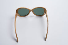 Load image into Gallery viewer, wood sunglasses, wooden sunglasses, Bewell sunglasses, engraved sunglasses