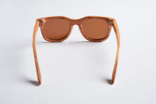 Load image into Gallery viewer, EOS · Chinese Mahogany