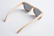 Load image into Gallery viewer, wood sunglasses, wooden sunglasses, Bewell sunglasses, engraved sunglasses