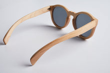 Load image into Gallery viewer, PAN · Maple - Premium Handcrafted Lightweight Polarized Sunglasses