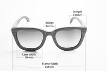 Load image into Gallery viewer, wooden sunglasses, polarized sunglasses, engraved sunglasses, bewell sunglasses